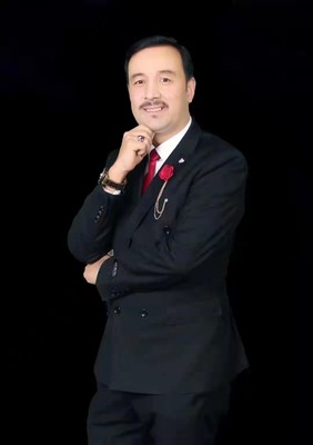 乌鲁木齐市驻地常务副会长阿布都斯麦提·亚森